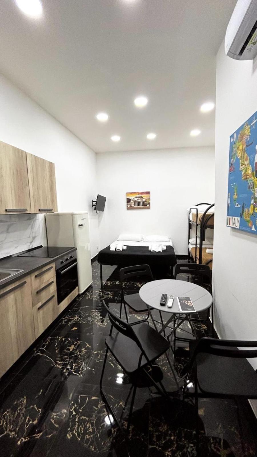 Dora House Valentino Apartment Naples Exterior photo